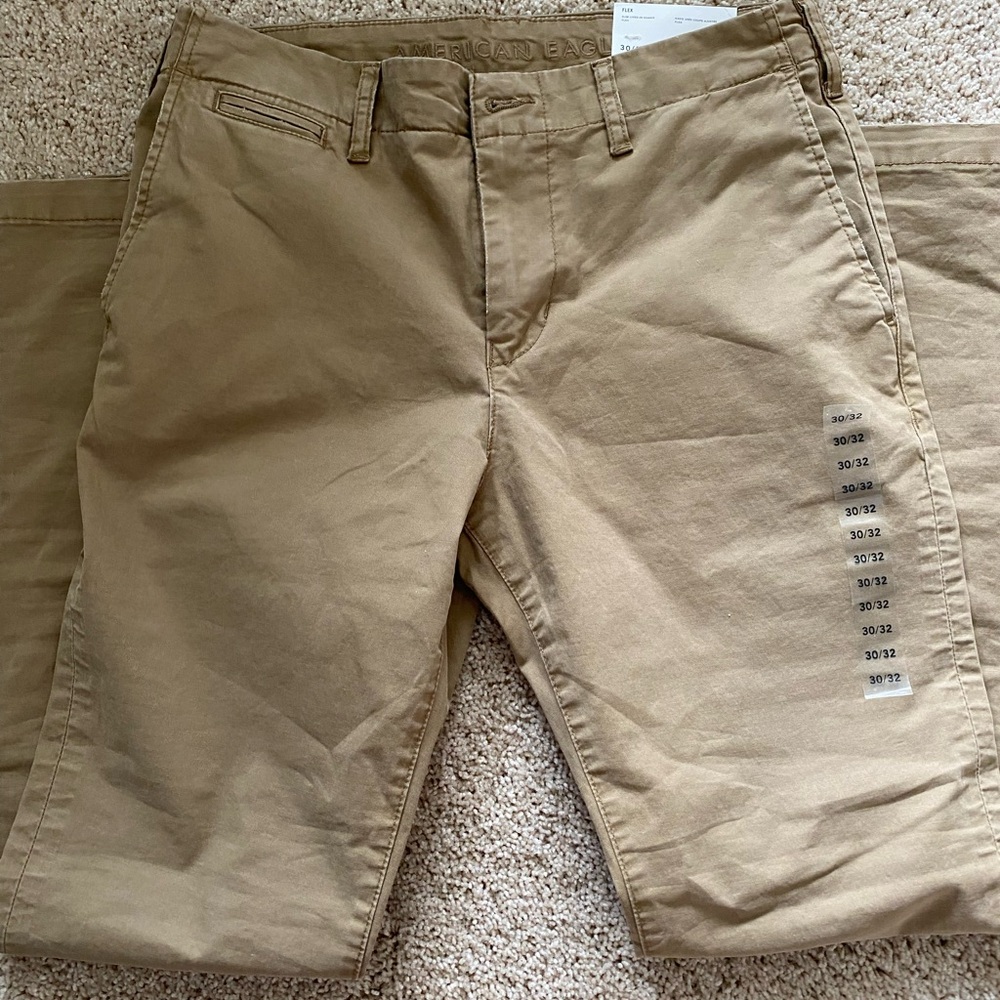 American Eagle Men's Khaki Pants
